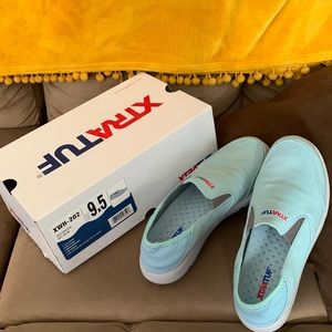 Xtratuf size 9 1/2 light blue slip on sneakers